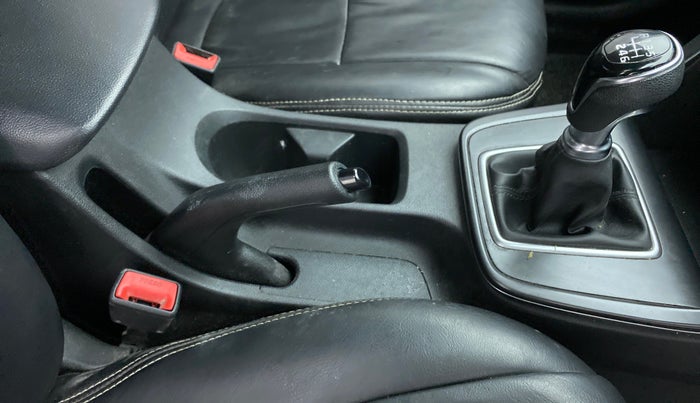 2020 Hyundai Creta 1.5 EX Petrol MT, Petrol, Manual, 33,643 km, Gear Lever