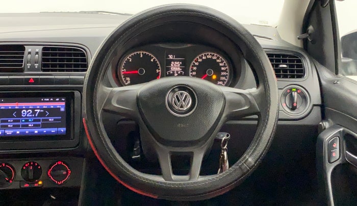 2017 Volkswagen Ameo TRENDLINE 1.5L, Diesel, Manual, 1,03,568 km, Steering Wheel Close Up