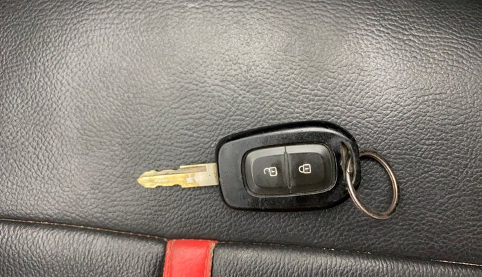 2019 Renault Kwid RXL, Petrol, Manual, 63,593 km, Key Close Up