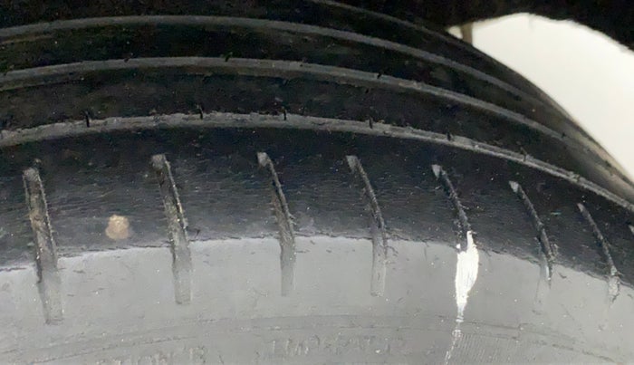2019 Maruti Baleno ZETA PETROL 1.2, Petrol, Manual, 47,644 km, Left Rear Tyre Tread