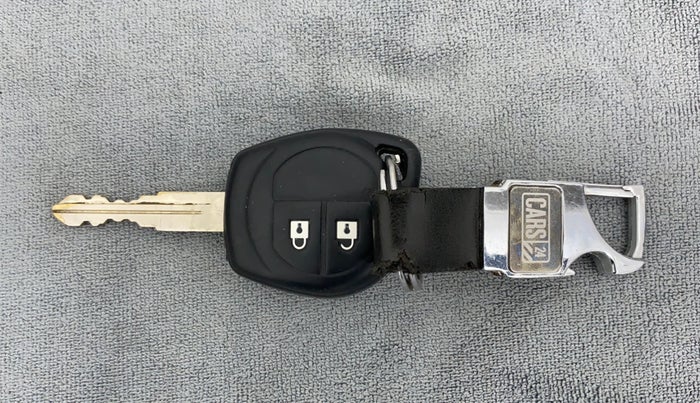 2013 Maruti Wagon R 1.0 VXI, Petrol, Manual, 62,153 km, Key Close Up