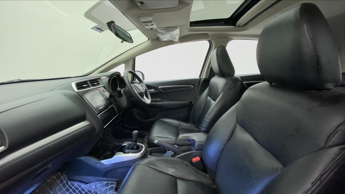 2022 Honda WR-V 1.2 i-VTEC VX MT, Petrol, Manual, 6,644 km, Right Side Front Door Cabin