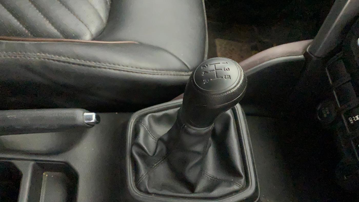 2024 Maruti Grand Vitara DELTA SMART HYBRID, Petrol, Manual, 34,226 km, Gear Lever