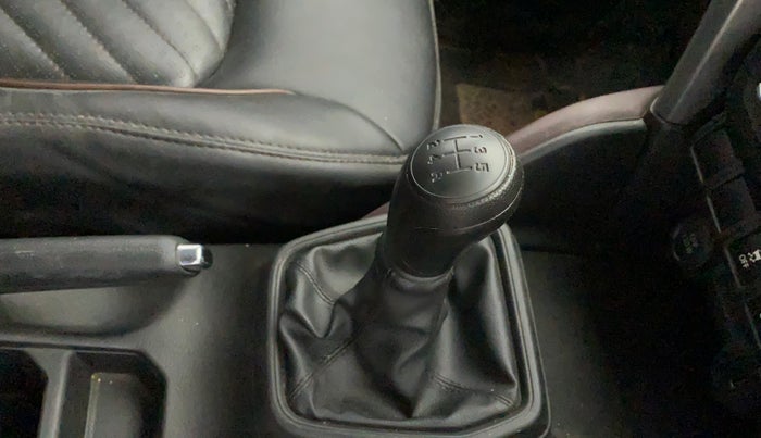 2024 Maruti Grand Vitara DELTA SMART HYBRID, Petrol, Manual, 34,226 km, Gear Lever