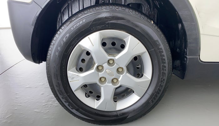 2021 Mahindra XUV300 1.2 W6 MT, Petrol, Manual, 9,135 km, Right Rear Wheel