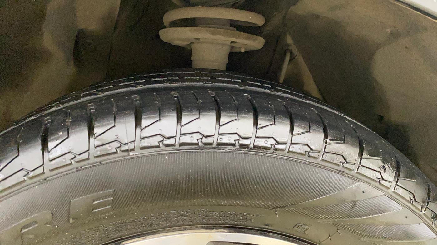 2018 Maruti S Cross ZETA 1.3, Diesel, Manual, 48,125 km, Right Front Tyre Tread