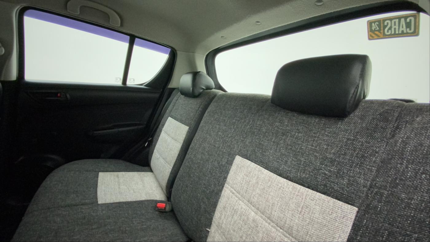 2015 Maruti Swift LXI, Petrol, Manual, 57,436 km, Right Side Rear Door Cabin