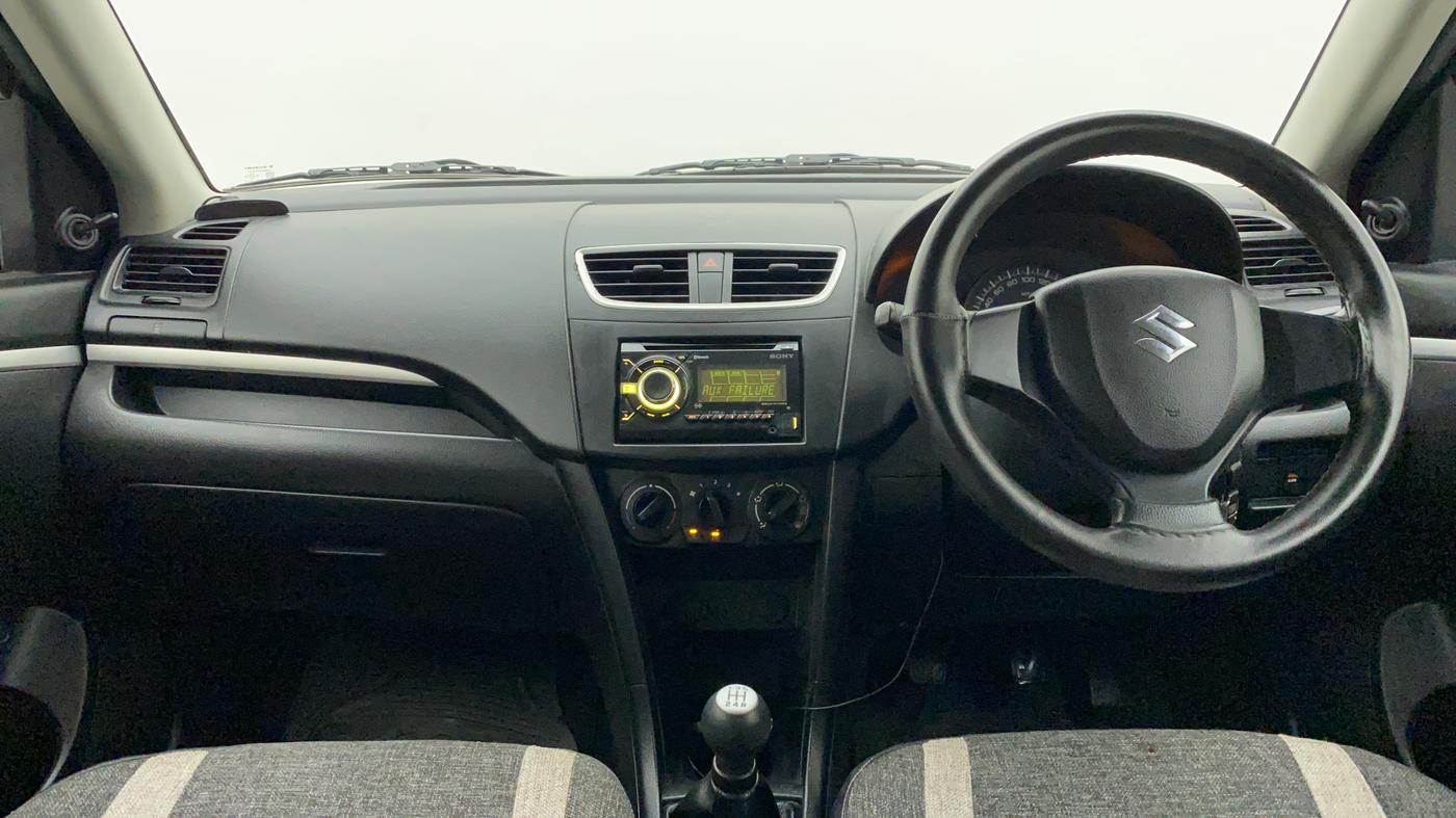 2015 Maruti Swift LXI, Petrol, Manual, 57,436 km, Dashboard