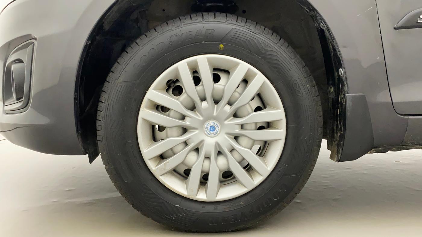 2015 Maruti Swift LXI, Petrol, Manual, 57,436 km, Left Front Wheel