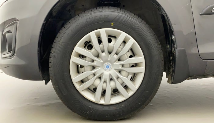 2015 Maruti Swift LXI, Petrol, Manual, 57,436 km, Left Front Wheel