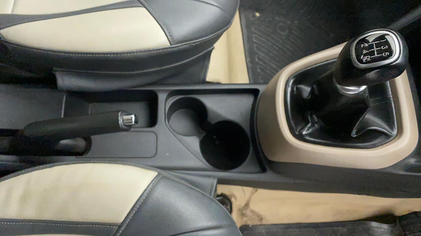 2013 Hyundai Grand i10 ASTA 1.2 KAPPA VTVT OPT, Petrol, Manual, 73,470 km, Gear Lever
