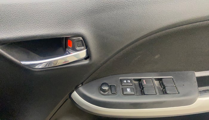 2016 Maruti Baleno ZETA PETROL 1.2, Petrol, Manual, 71,765 km, Driver Side Door Panels Control