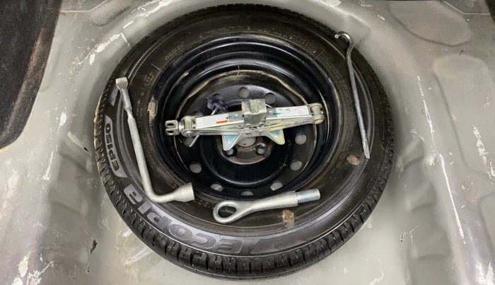 2019 Maruti Dzire VXI, Petrol, Manual, 42,046 km, Spare Tyre