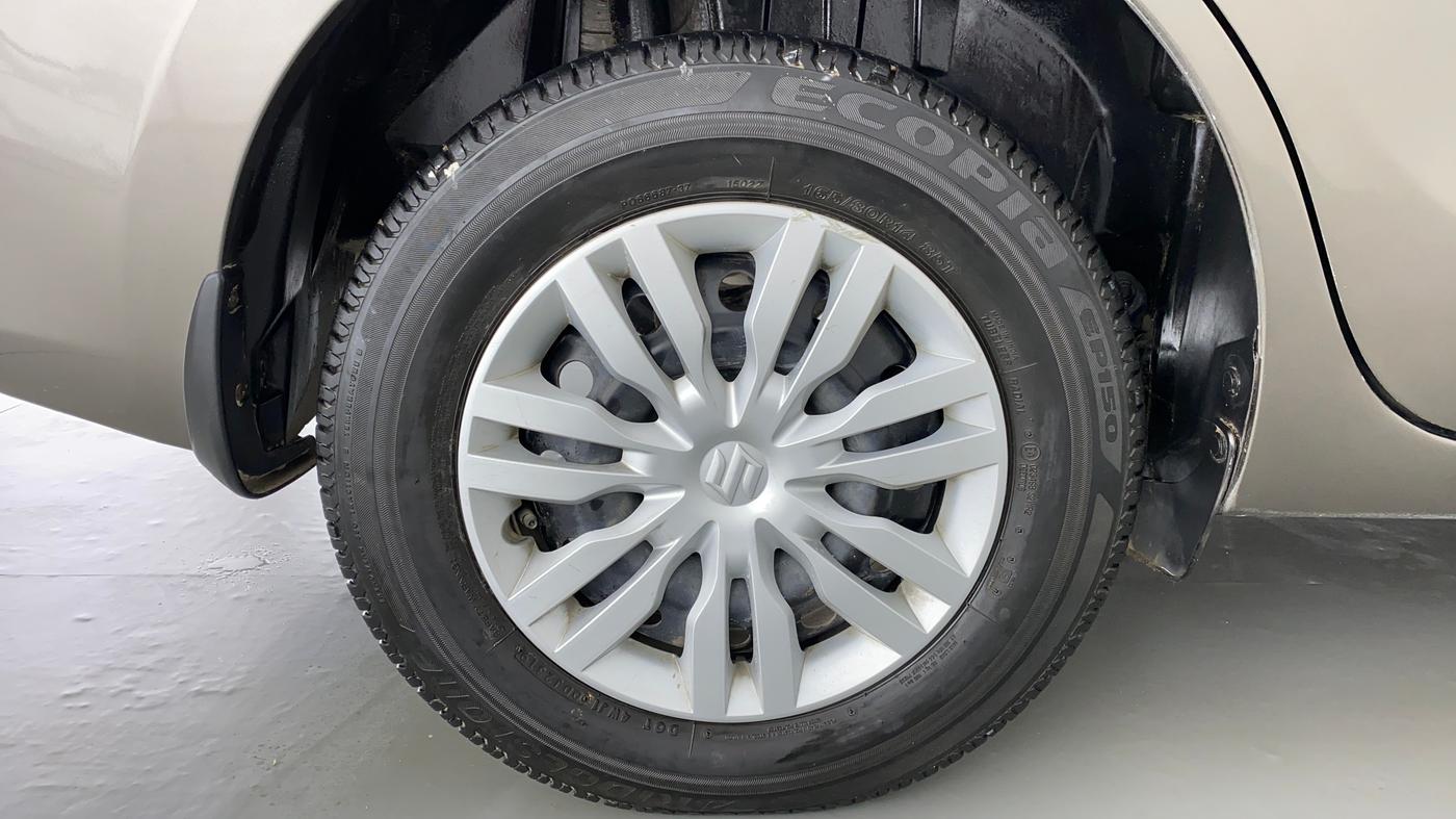 2019 Maruti Dzire VXI, Petrol, Manual, 42,046 km, Right Rear Wheel