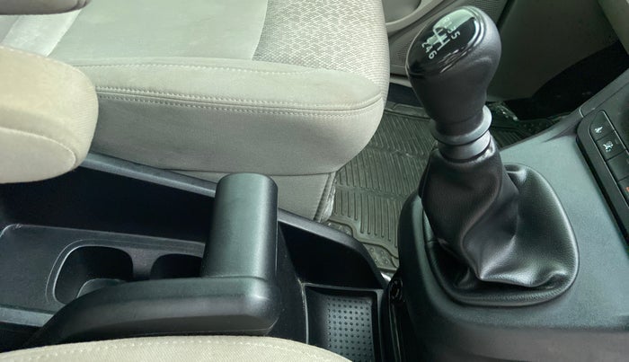 2021 Mahindra MARAZZO M2 8 STR, Diesel, Manual, 9,247 km, Gear Lever