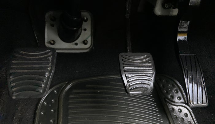 2021 Mahindra MARAZZO M2 8 STR, Diesel, Manual, 9,247 km, Pedals