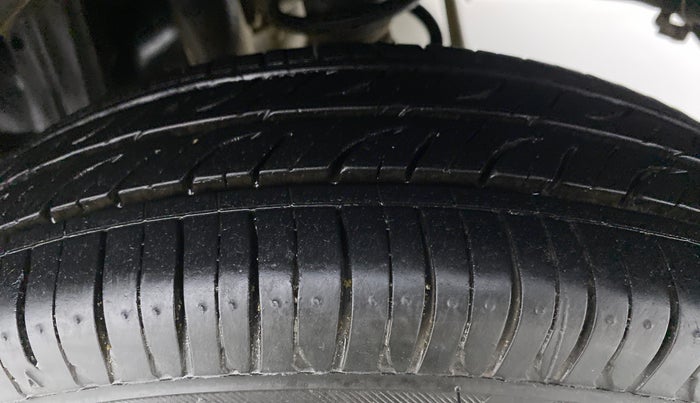 2018 Maruti Alto 800 LXI, Petrol, Manual, 42,152 km, Left Rear Tyre Tread