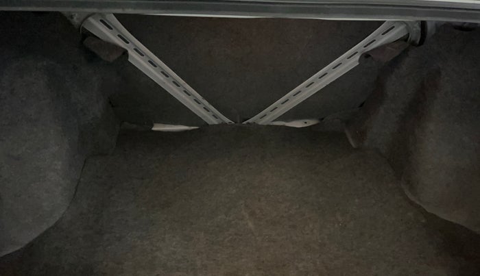 2018 Honda Amaze 1.2L I-VTEC S, Petrol, Manual, 64,165 km, Boot Inside