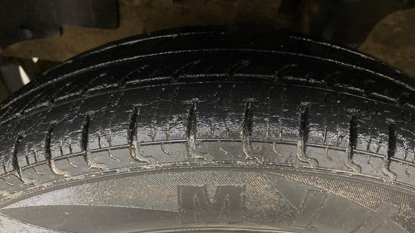 2016 Renault Kwid RXT 0.8, Petrol, Manual, 53,029 km, Left Front Tyre Tread