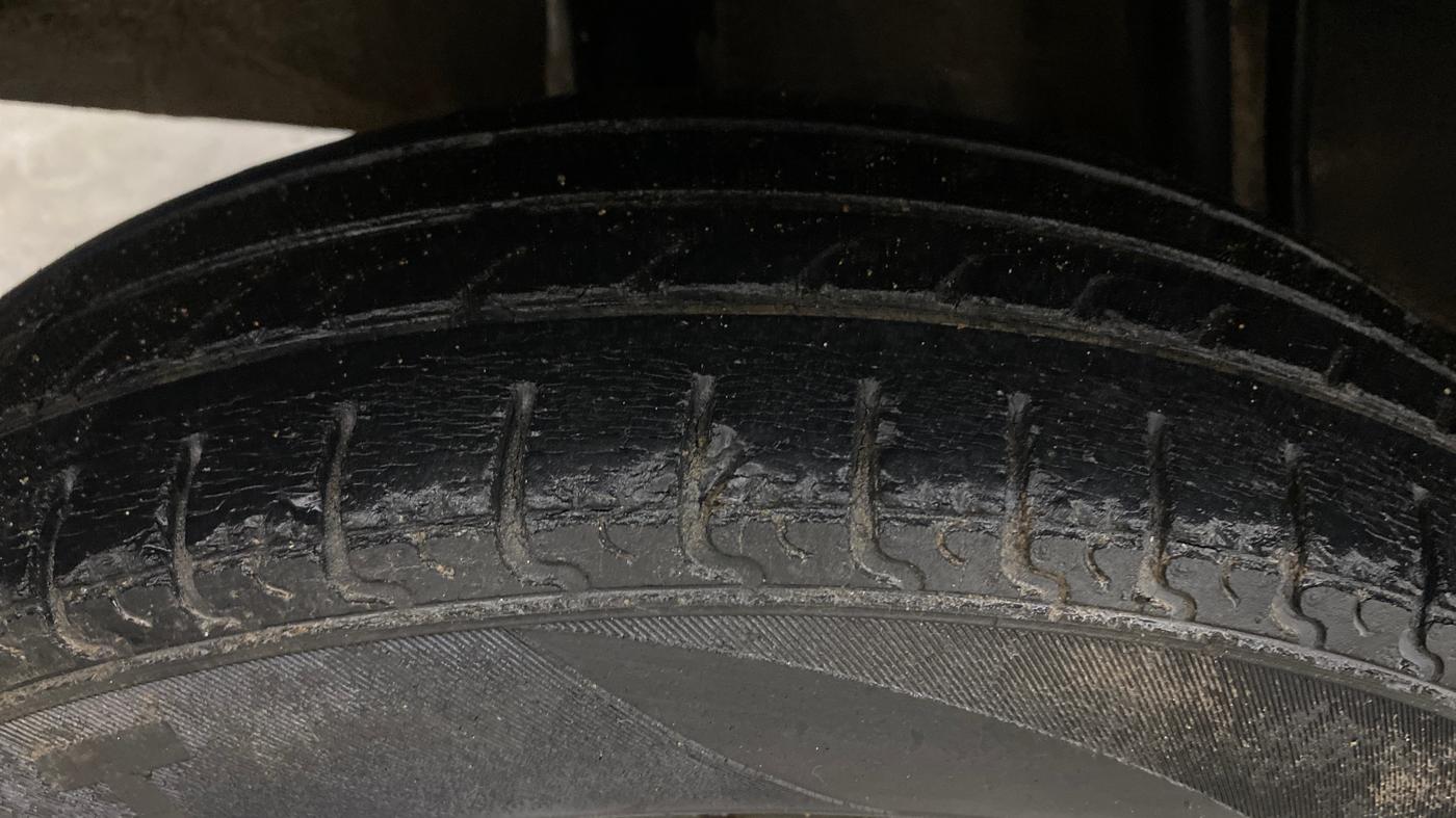 2016 Renault Kwid RXT 0.8, Petrol, Manual, 53,029 km, Right Rear Tyre Tread