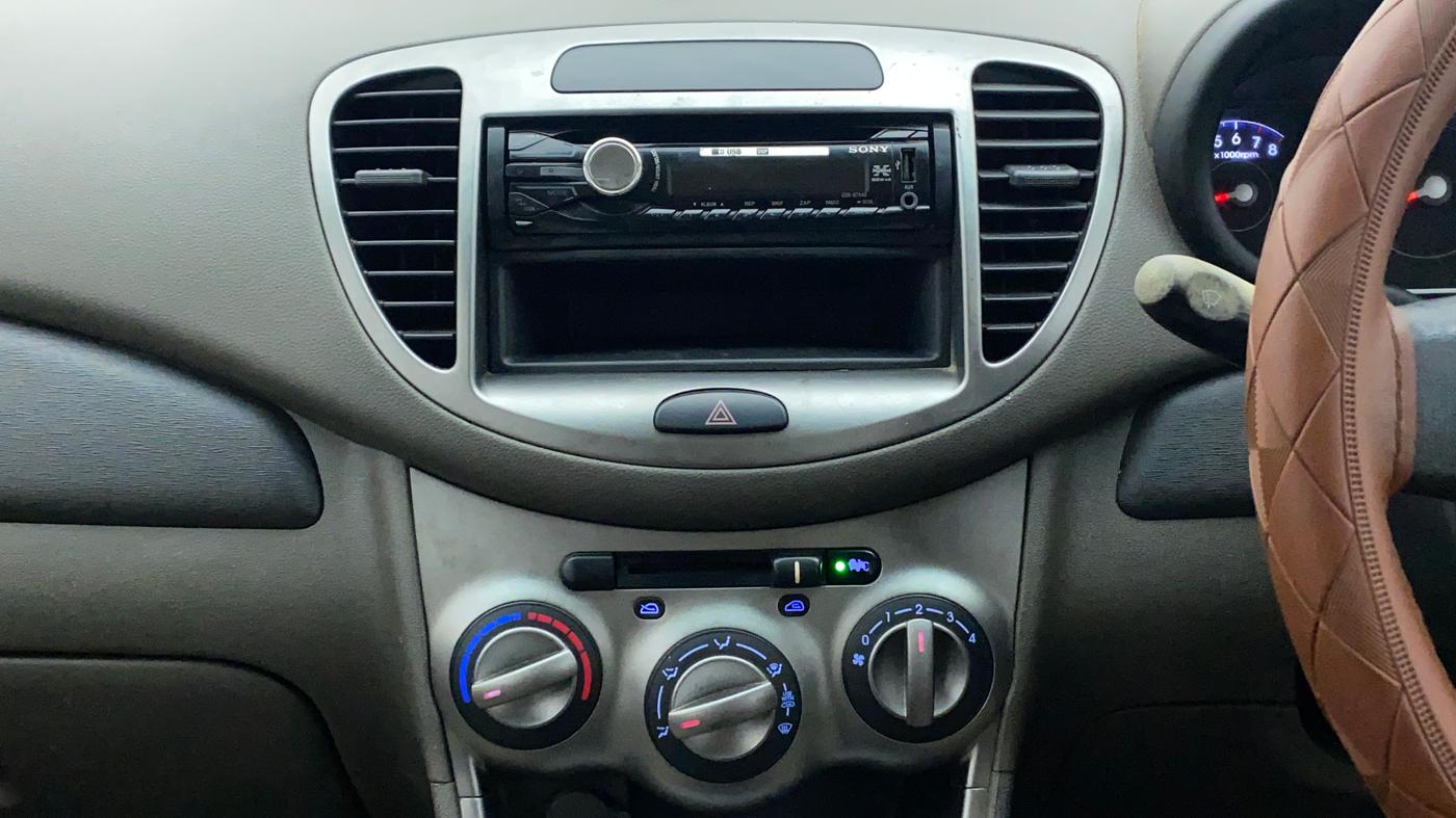 2012 Hyundai i10 MAGNA 1.2, Petrol, Manual, 69,776 km, Air Conditioner