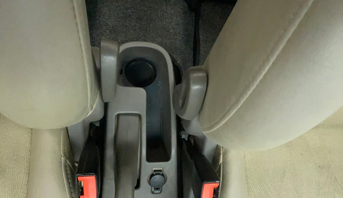 2012 Hyundai i10 MAGNA 1.2, Petrol, Manual, 69,776 km, Driver Side Adjustment Panel
