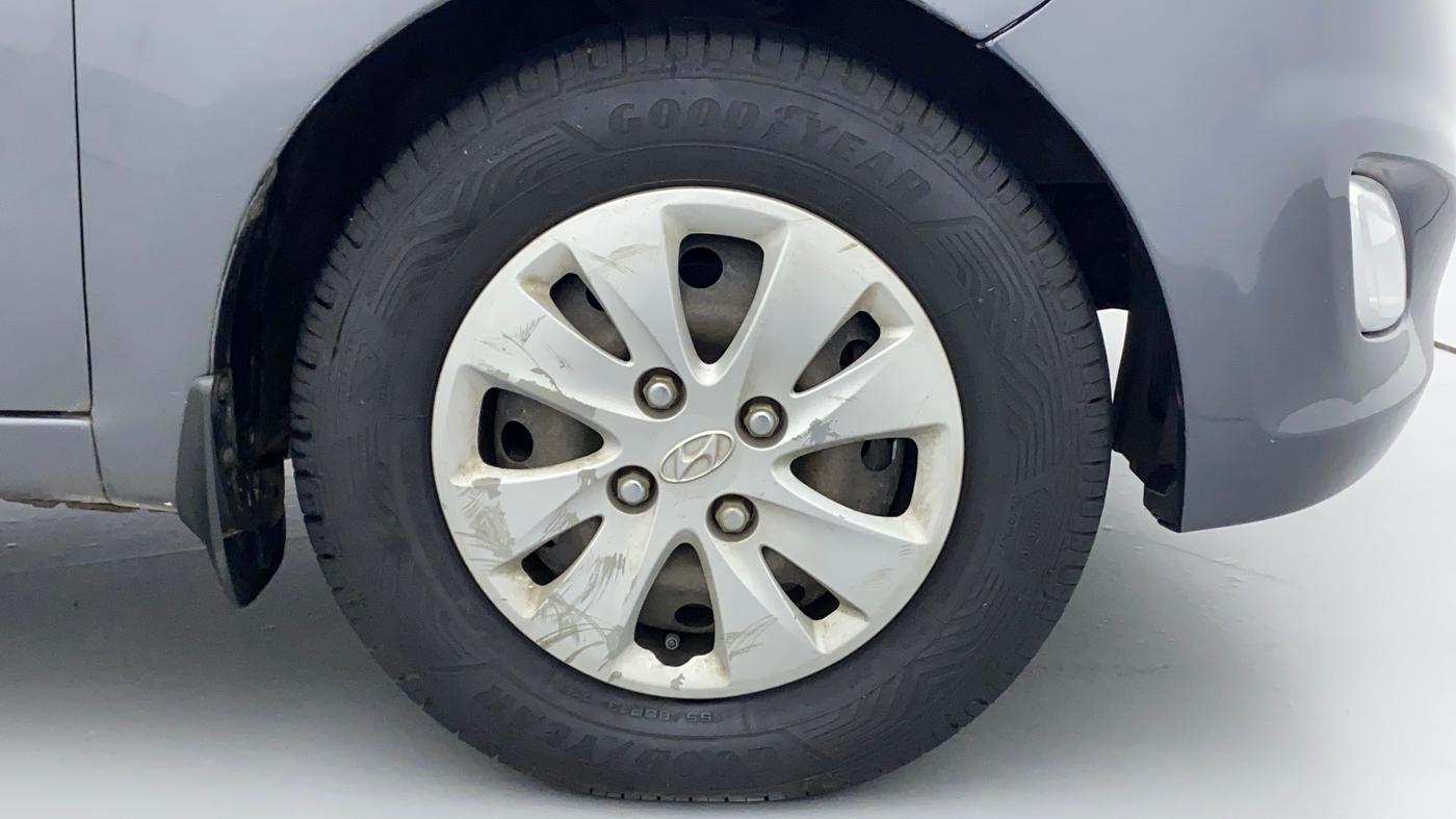 2012 Hyundai i10 MAGNA 1.2, Petrol, Manual, 69,776 km, Right Front Wheel