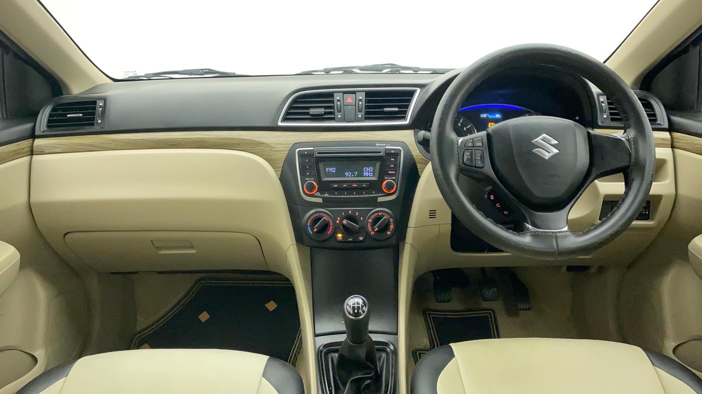 2018 Maruti Ciaz SIGMA 1.5 SHVS MT  PETROL, Petrol, Manual, 15,653 km, Dashboard
