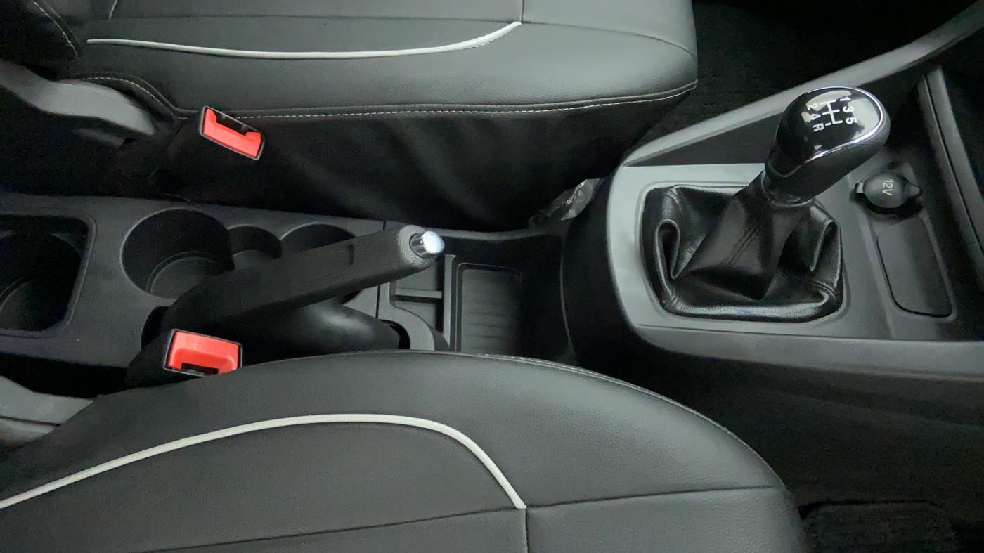 2018 Ford New Figo 1.2 TREND, Petrol, Manual, 20,489 km, Gear Lever