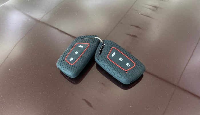 2020 MG HECTOR SHARP 1.5 DCT PETROL, Petrol, Automatic, 21,242 km, Key Close Up