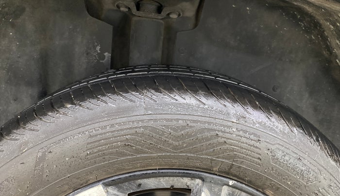 2020 MG HECTOR SHARP 1.5 DCT PETROL, Petrol, Automatic, 21,242 km, Right Rear Tyre Tread