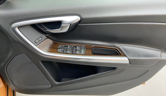 2012 Volvo S60 SUMMUM D5, Diesel, Automatic, 41,949 km, Driver Side Door Panels Control