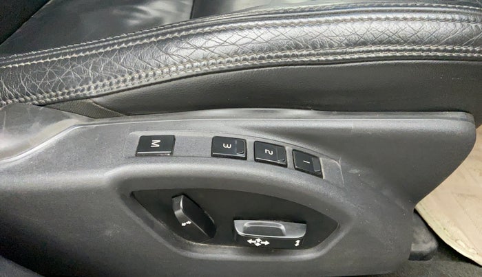 2012 Volvo S60 SUMMUM D5, Diesel, Automatic, 41,949 km, Driver Side Adjustment Panel