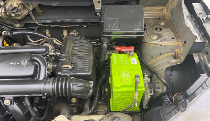 2021 Renault Kwid RXT 1.0 (O), Petrol, Manual, 48,221 km, Engine View - Left