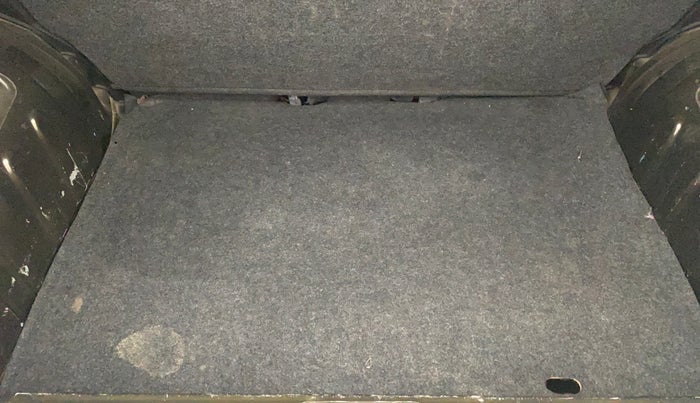 2021 Renault Kwid RXT 1.0 (O), Petrol, Manual, 48,221 km, Boot Inside