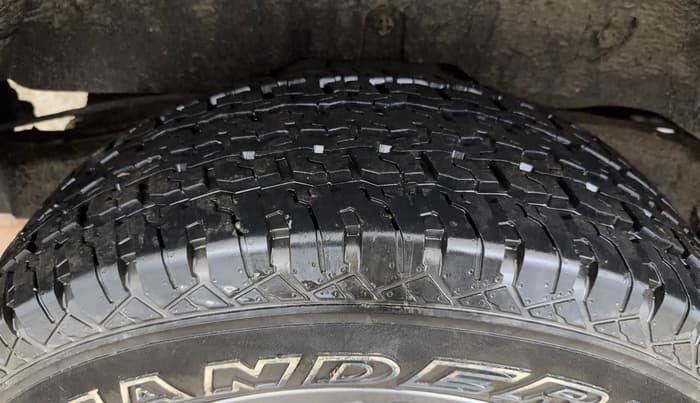2021 Mahindra Thar LX PETROL HT 4WD AT, Petrol, Automatic, 29,223 km, Right Rear Tyre Tread