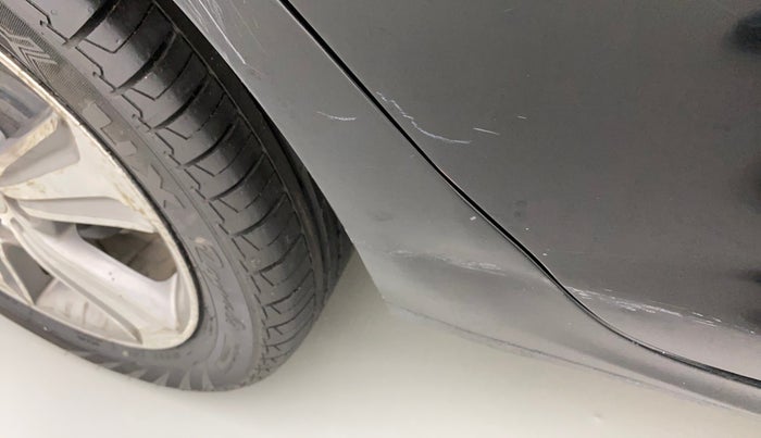 2019 Hyundai Verna 1.6 CRDI SX + AT, Diesel, Automatic, 68,080 km, Right quarter panel - Slightly dented