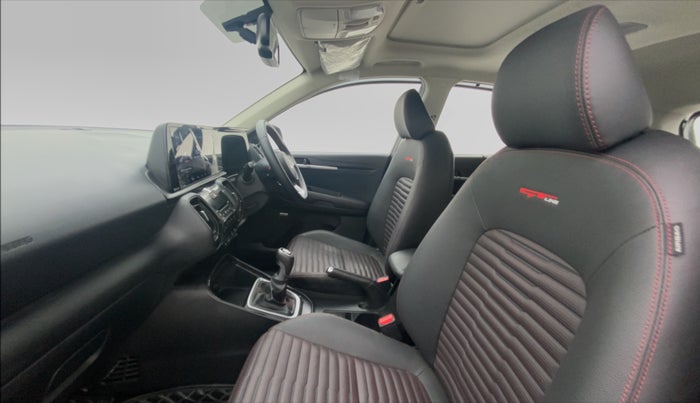 2021 KIA SONET GTX + 1.0 IMT, Petrol, Manual, 7,036 km, Right Side Front Door Cabin