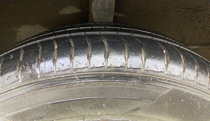 2019 Hyundai NEW SANTRO SPORTZ AMT, Petrol, Automatic, 24,059 km, Right Rear Tyre Tread