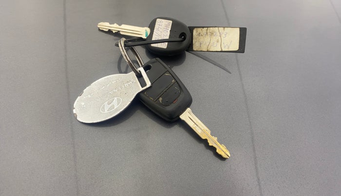 2019 Hyundai NEW SANTRO SPORTZ AMT, Petrol, Automatic, 24,059 km, Key Close Up