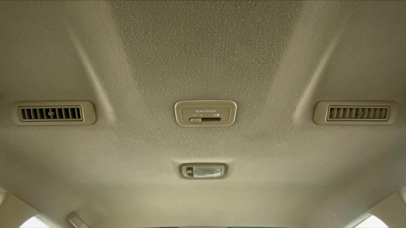 2014 Toyota Fortuner 3.0 AT 4X2, Diesel, Automatic, 1,24,341 km, Rear AC Vents