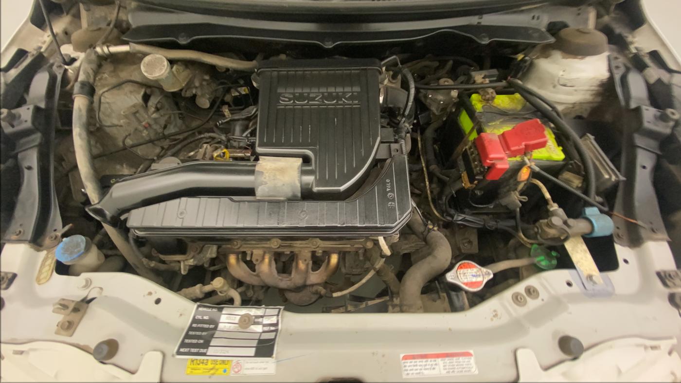 2016 Maruti Swift VXI, CNG, Manual, 19,279 km, Open Bonet