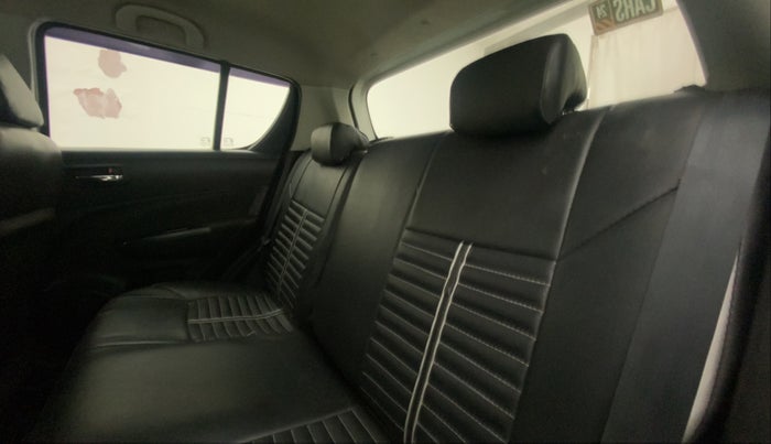2016 Maruti Swift VXI, CNG, Manual, 19,279 km, Right Side Rear Door Cabin