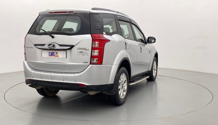 2017 Mahindra XUV500 W8 FWD, Diesel, Manual, 51,735 km, Right Back Diagonal
