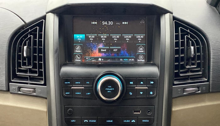 2017 Mahindra XUV500 W8 FWD, Diesel, Manual, 51,735 km, Infotainment System