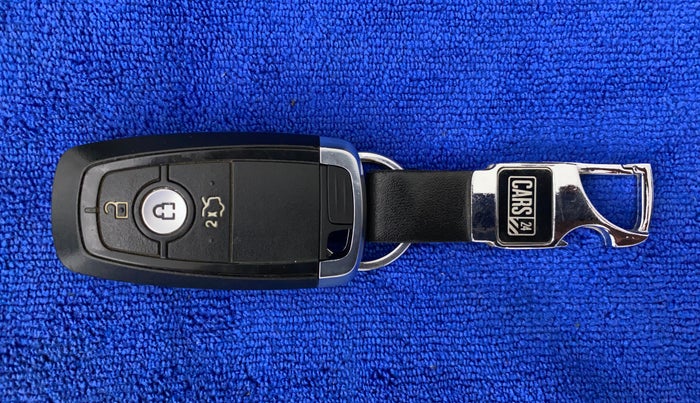 2020 Ford FREESTYLE TITANIUM 1.2 PETROL, Petrol, Manual, 43,820 km, Key Close Up