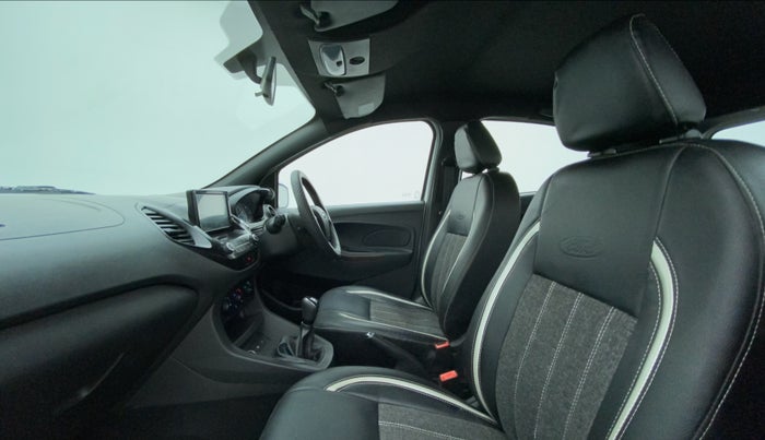 2020 Ford FREESTYLE TITANIUM 1.2 PETROL, Petrol, Manual, 43,820 km, Right Side Front Door Cabin