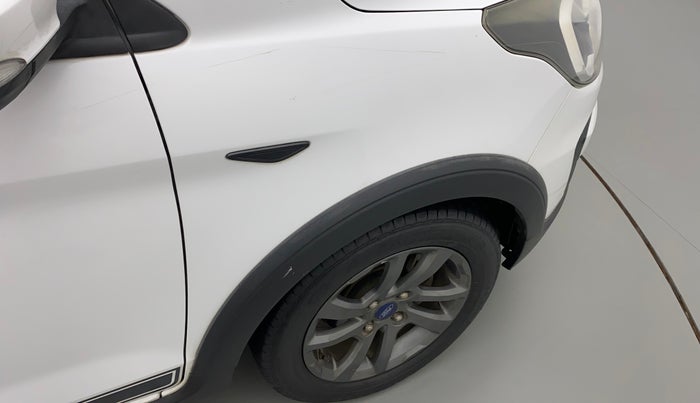 2020 Ford FREESTYLE TITANIUM 1.2 PETROL, Petrol, Manual, 43,820 km, Right fender - Minor scratches