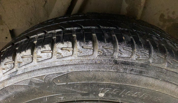 2016 Honda City 1.5L I-VTEC SV CVT, Petrol, Automatic, 79,436 km, Left Rear Tyre Tread