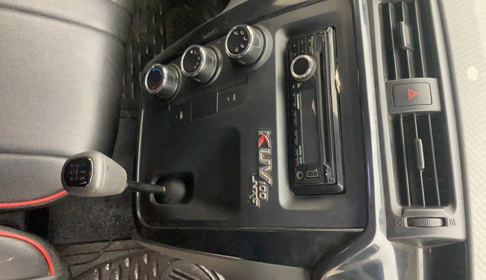 2018 Mahindra KUV 100 NXT K2+ P 6 STR, Petrol, Manual, 45,423 km, Gear Lever